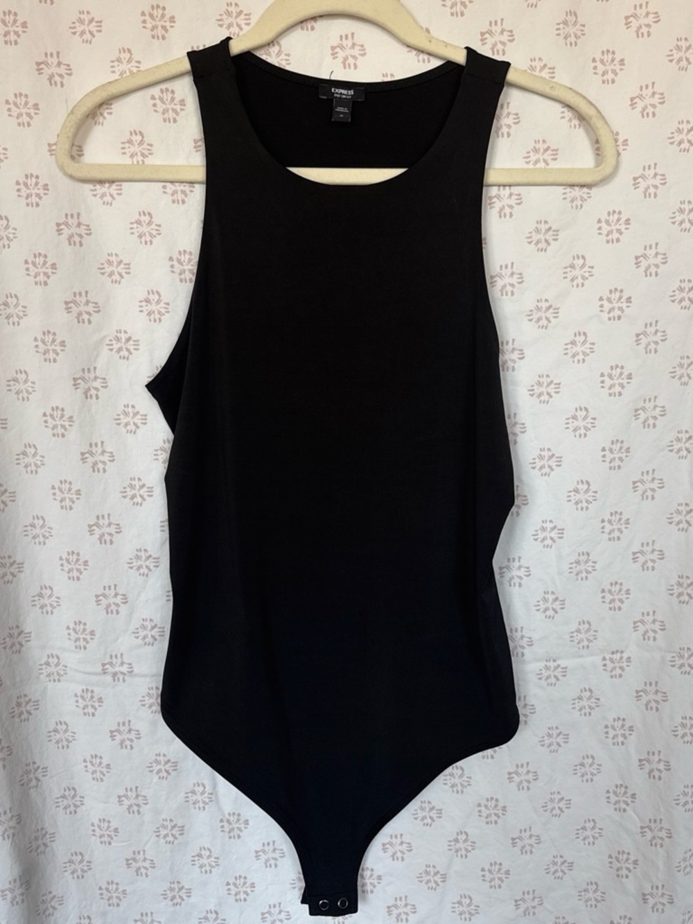 Express Women's Black Sleeveless Bodysuit